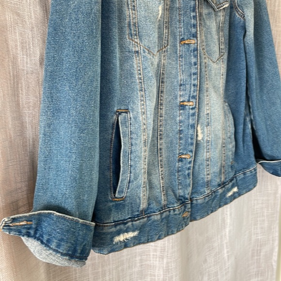 Distressed💙 Jean jacket from Nordstroms - Picture 3 of 4